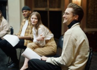 on stage casting news